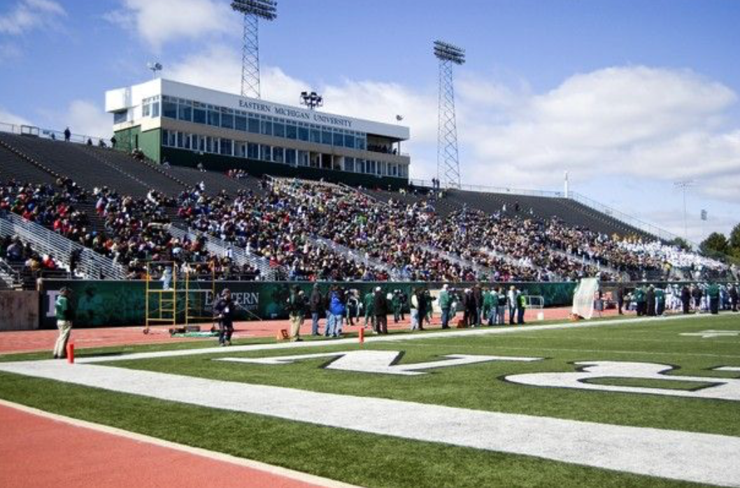 Eastern Football Falls to Ball State on Homecoming