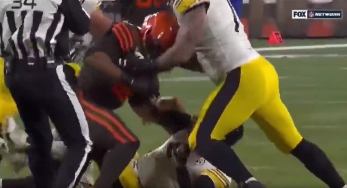 The Sports World Reacts to TNF’s Brawl