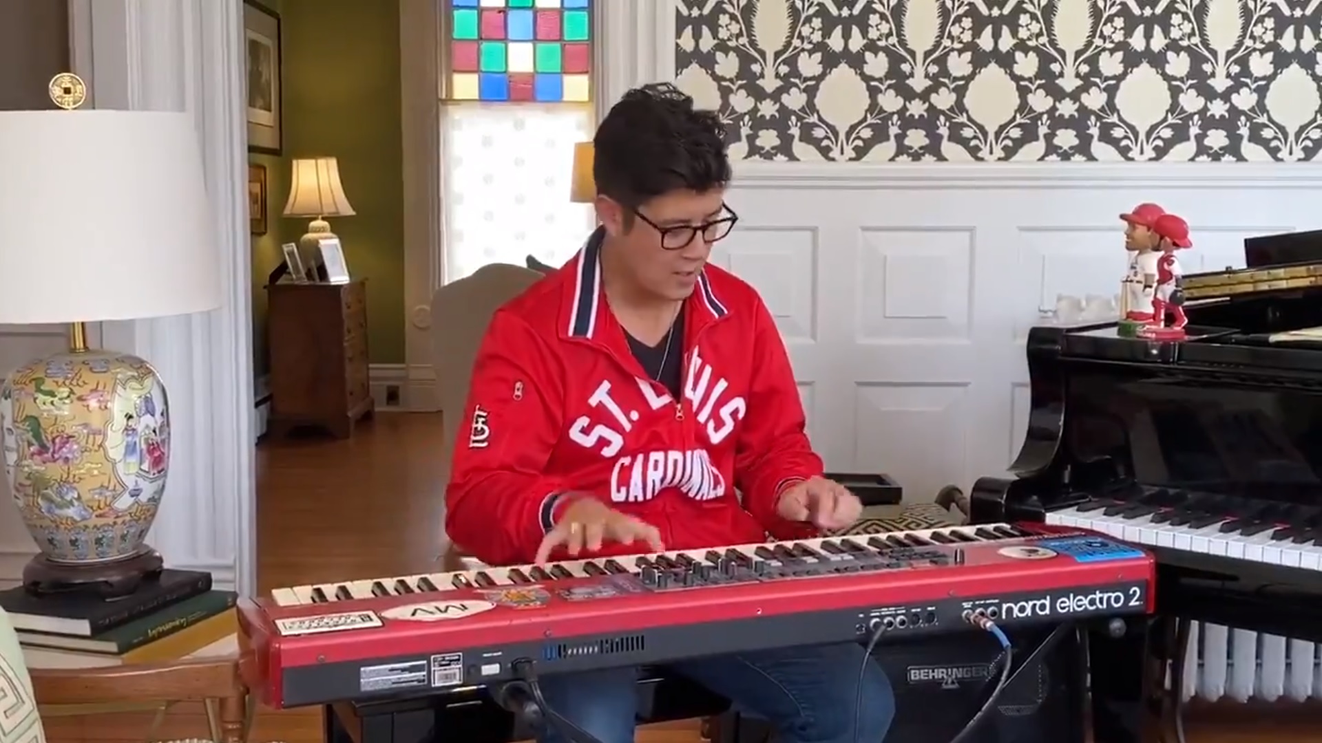St. Louis Musician Brings Cardinals Spirit on MLB Opening Day, Despite No Games