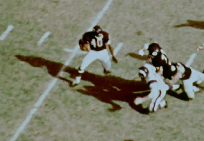 WATCH: Pro Football Hall of Famer Gale Sayers Passes Away at 77