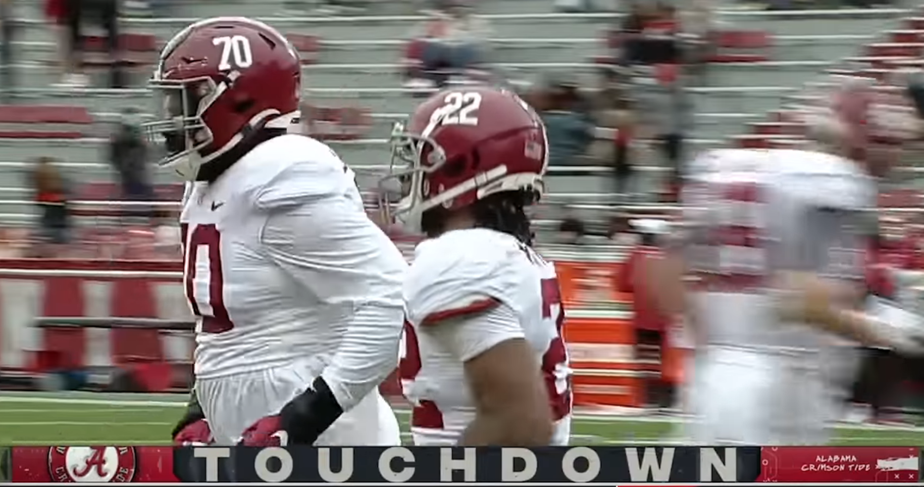 No. 1 Alabama Crimson Tide Finishes Regular Season in Blowout 52-3 Win at Arkansas